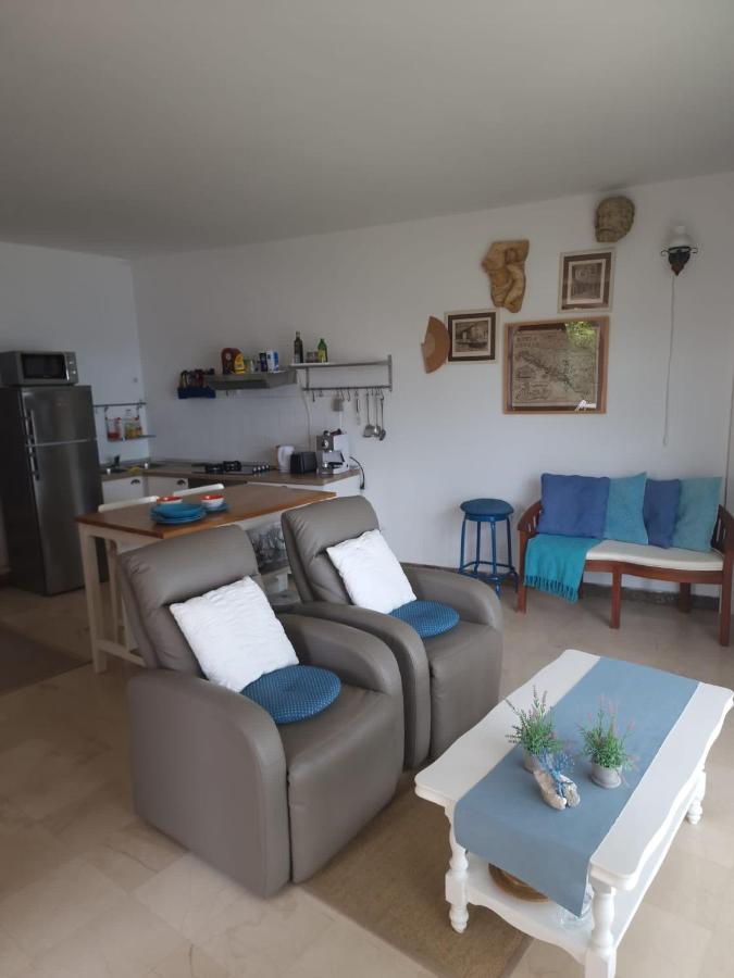 Shabby Chic Beach Cottage Hvar Хвар Экстерьер фото
